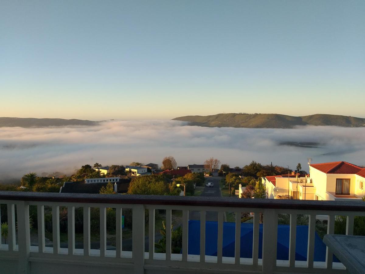 Blue Oyster Bed And Breakfast Найсне Экстерьер фото